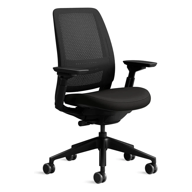 Chaise de bureau ergonomique Steelcase Series 2 avec support lombaire et accoudoirs réglables - dossier en résille noire respirante et assise noire confortable