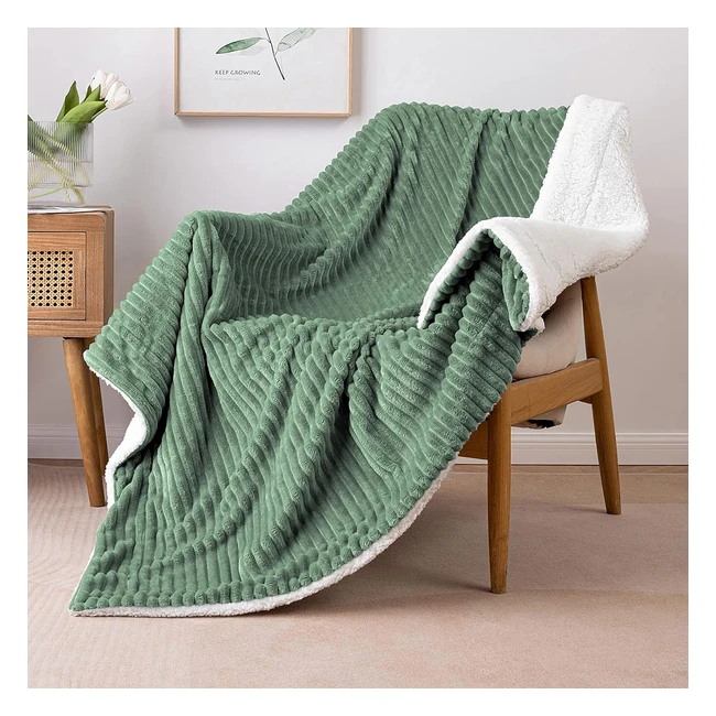 Couverture Miulee 150x200cm en Polaire Polyester 280gsm et Laine Pelucheuse 230gsm - Chauffe et Aide au Sommeil - Lit Bébé Vert Clair