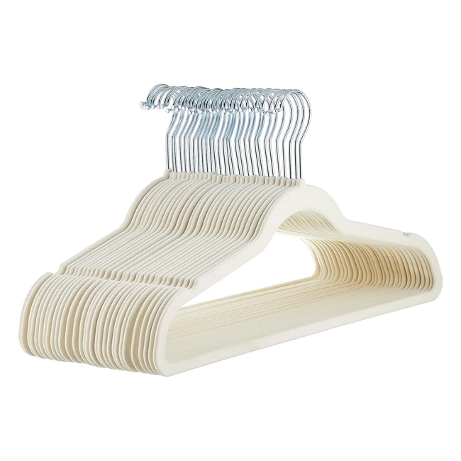 Perchas de Terciopelo Amazon Basics - Paquete de 30 - Marfil