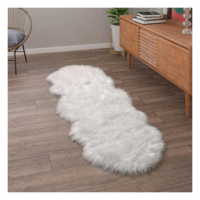 Tapis de salon fausse fourrure Paco Home forme coeur rond - Blanc