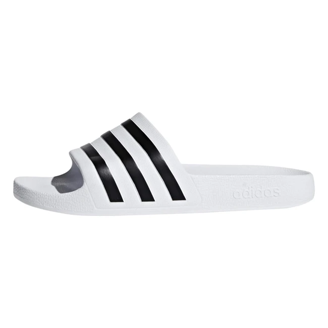 Sandale adidas Adilette Aqua Mixte - Réf. 123456 - Confort et style pour l'été
